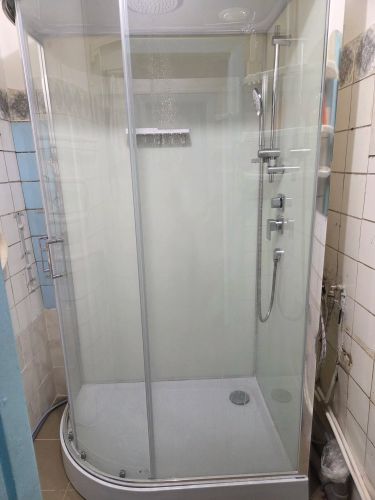 Установка душевой кабины шириной до 120 см Демонтаж душевой кабины