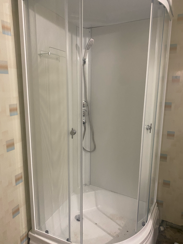 Установка душевой кабины шириной до 90 см