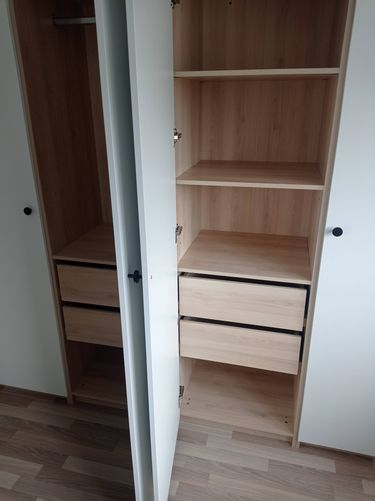 Установка и регулировка распашной двери