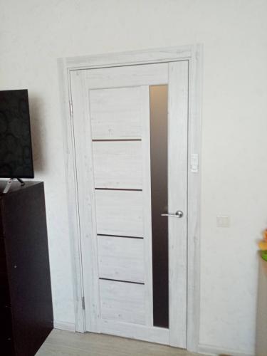 Демонтаж деревянной входной/межкомнатной двери с сохранением дверного полотна