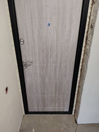 Установка входной двери весом до 95 кг