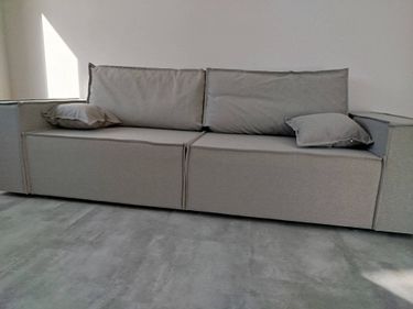 Сборка прямого дивана