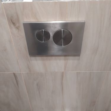 Ремонт бачка (запорной арматуры) подвесного унитаза