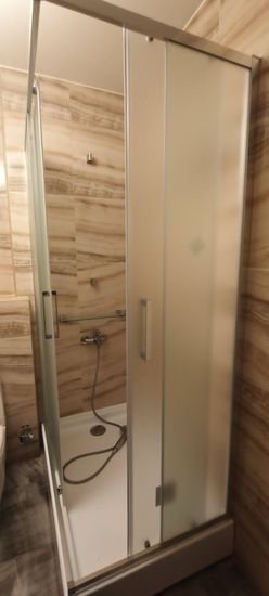 Установка и подключение душевого уголка/ширмы с поддоном