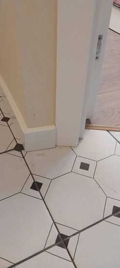 Монтаж деревянного/мдф плинтуса