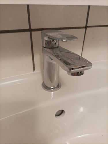 Навеска зеркала