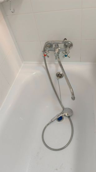 Герметизация ванны силиконом