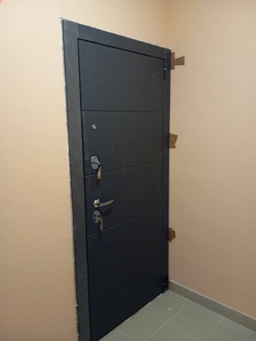 Установка входной двери весом до 95 кг