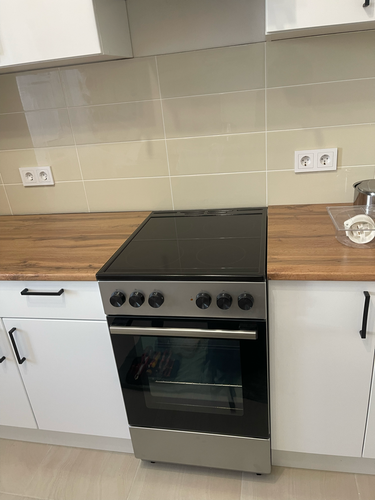 Установка и подключение электроплиты