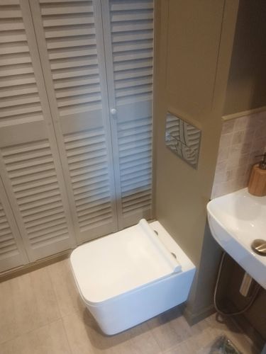 Установка подвесного унитаза (на готовую инсталляцию)