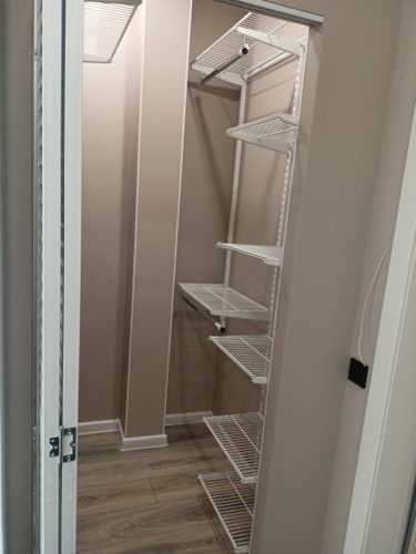 Навеска полки