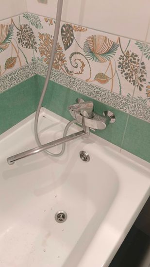 Герметизация ванны силиконом