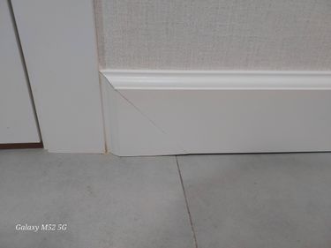 Монтаж деревянного/мдф плинтуса