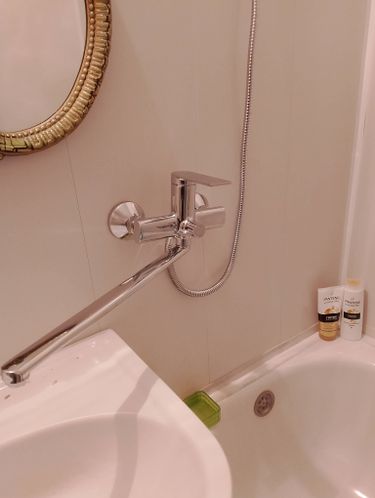 Установка смесителя (на готовые коммуникации)