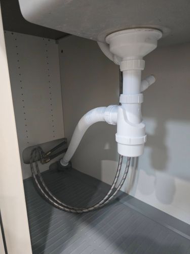 Подводка труб (ХВС, ГВС, канализация) к месту установки сантехнического оборудования (до 3 метров)