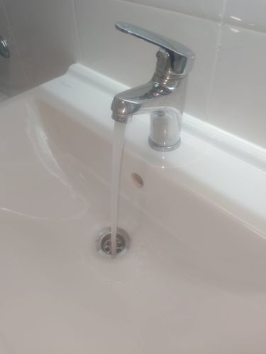 Установка смесителя (на готовые коммуникации)