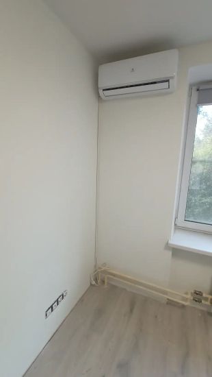 Покраска внутренних стен водоэмульсионной краской