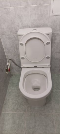 Установка напольного унитаза