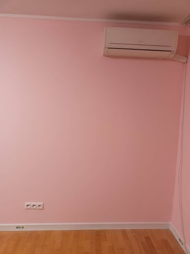 Покраска внутренних стен водоэмульсионной краской