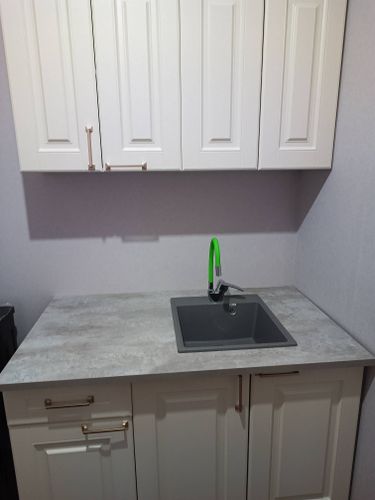 Навеска шкафа на стену Кухни