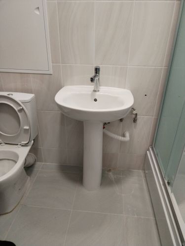 Установка смесителя (на готовые коммуникации)