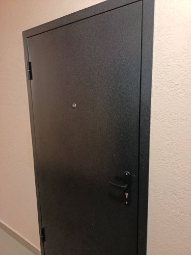 Установка входной двери весом до 95 кг