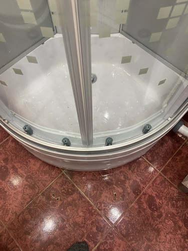 Установка душевой кабины шириной до 90 см