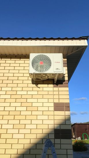 Установка сплит системы 7-9 kBTU (одноэтапный монтаж)