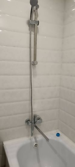 Установка смесителя (на готовые коммуникации)