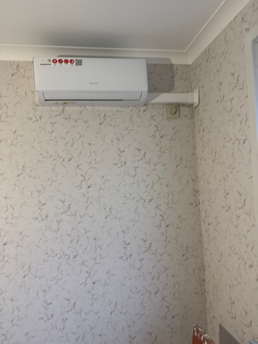 Установка сплит системы 7-9 kBTU (одноэтапный монтаж)