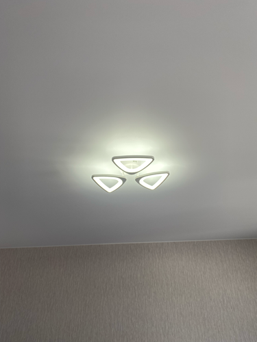 Установка люстры в сборке