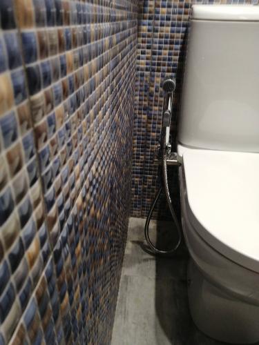 Установка гигиенического душа