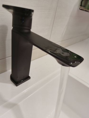 Установка смесителя (на готовые коммуникации)