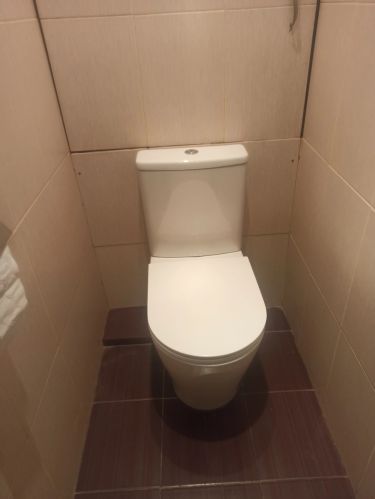 Установка напольного унитаза