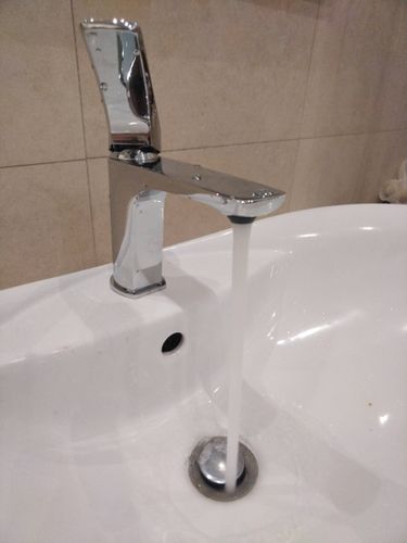 Установка смесителя (на готовые коммуникации)