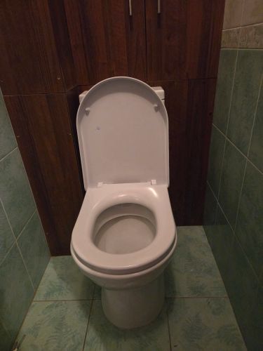 Установка унитаза