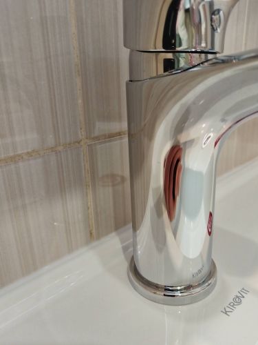 Установка смесителя (на готовые коммуникации)