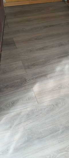 Монтаж пластикового плинтуса