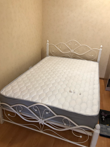 Сборка двуспальной кровати