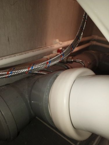 Установка напольного унитаза