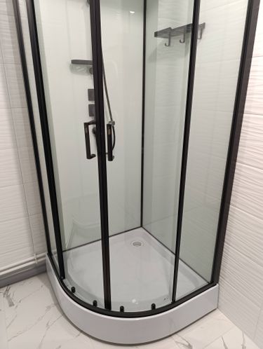 Установка душевой кабины шириной до 90 см