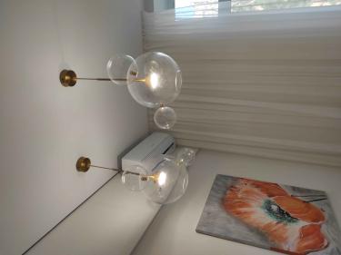 Заменены неисправные элементы, восстановлено питание, проверена работоспособность, обновлены соединения, улучшена яркость, устранены дефекты, обеспечена безопасность, протестировано освещение.