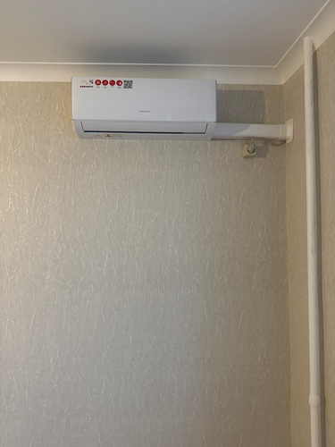 Установка сплит системы 7-9 kBTU (одноэтапный монтаж)