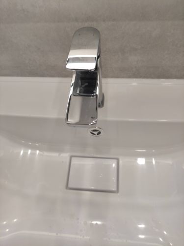 Установка смесителя (на готовые коммуникации)