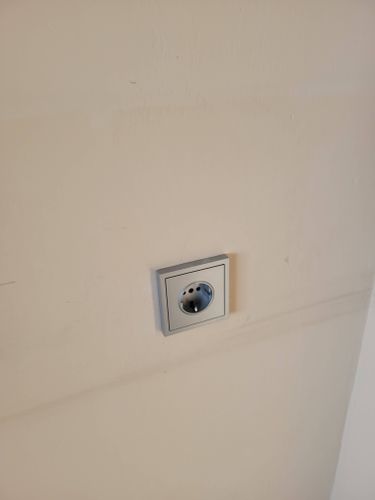 Замена розетки Замена выключателя