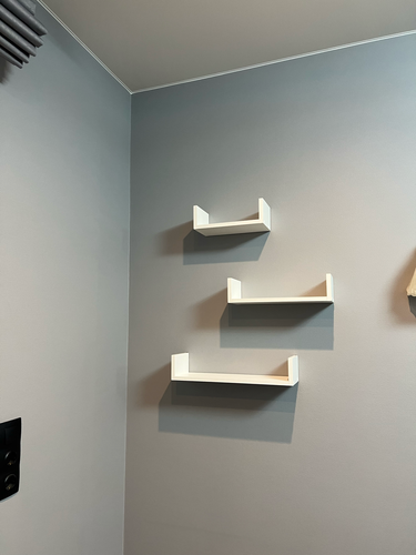 Навеска полки