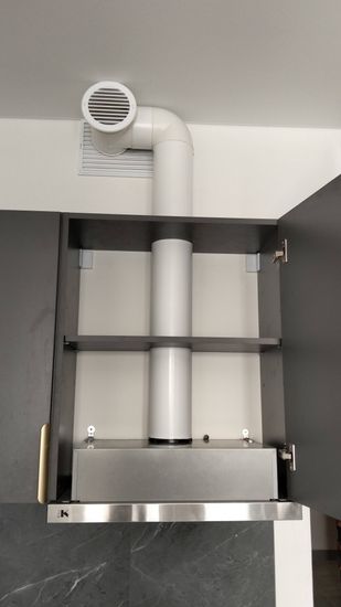 Монтаж воздуховода (пластикового или металлического) с подключением к вентканалу