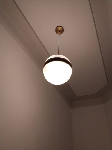 Установка люстры в сборке