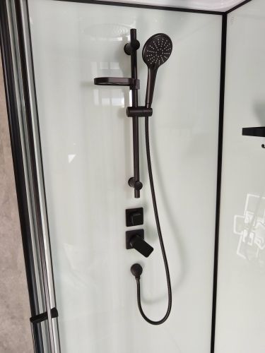 Установка душевой кабины шириной до 90 см