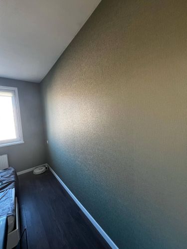 Поклейка флизелиновых /виниловых обоев свыше 40 кв.м